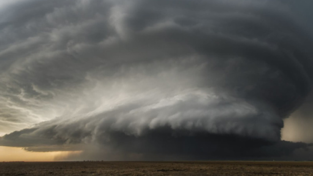 Celle temporalesche in formazione sull'Italia.
