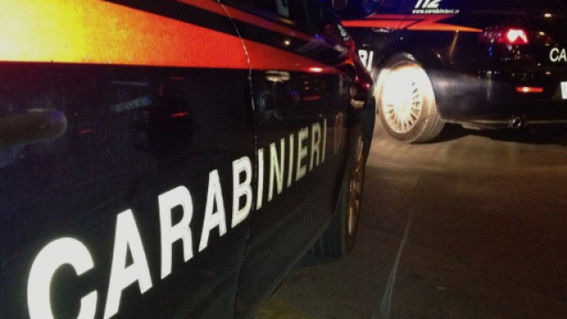 Padre brucia la casa, morto il figlio di 11 anni