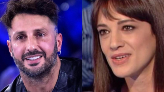 Fabrizio Corona e la Argento si sarebbero gi&agrave; lasciati: tolto il 'segui' su Instagram.