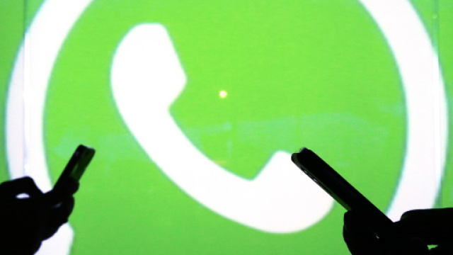 Il logo di WhatsApp, la nota chat di messaggistica istantanea pi&ugrave; utilizzata nel mondo