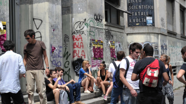 Pavia, liceali chiedono e ottengono orario prolungato: 'Vogliamo studiare la Costituzione'