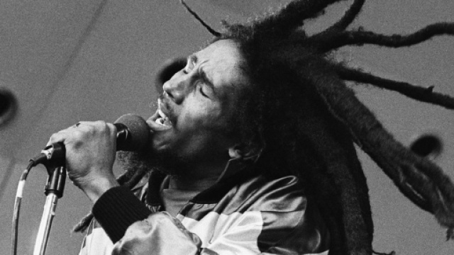 Bob Marley durante un concerto - Vita.it