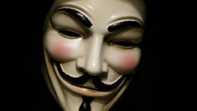 Anonymous minaccia il governo con attacchi hacker