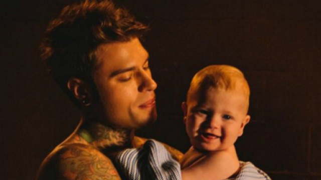 Fedez e la canzone dedicata al figlio: "Prima di ogni cosa".