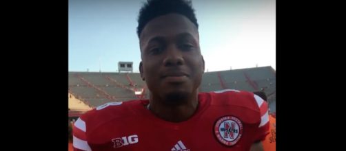 Nebraska has lost another of their 2017 outside linebacker recruits. [Image via Upper Echelon/YouTube]