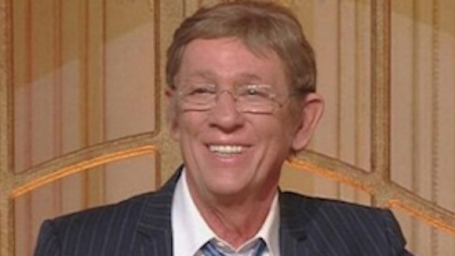 &Egrave; morto Sandro Mayer, giornalista e volto noto della tv - Tusciaweb.eu - tusciaweb.eu