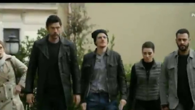 i Bastardi Di Pizzofalcone - vtube24.com