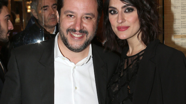 Elisa Isoardi su Chi: 'Con Matteo ci siamo lasciati due mesi fa'
