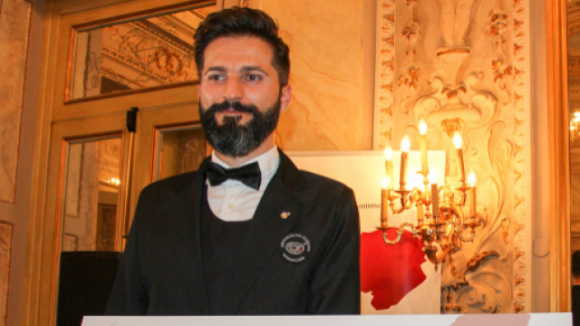 Simone Loguercio &egrave; il miglior sommelier d'Italia 2018 - lovefoodfashiontravel.it