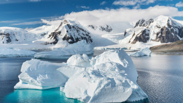 Antartide, forse resti di continenti perduti sotto i ghiacci