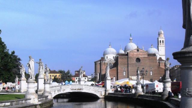 Casting per un video per un noto brand e per un film