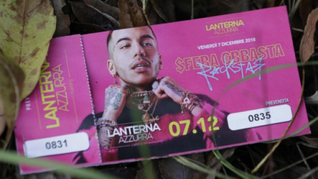 Il concerto di Sfera Ebbasta alla Lanterna Azzurra sarebbe stato un 'evento finto'