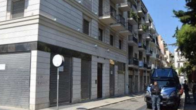 Bari, chiusa la sede di CasaPound: 35 indagati per aggressione e organizzazione fascista
