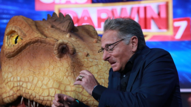 Casting per la nuova edizione di 'Ciao Darwin' e per uno spettacolo teatrale