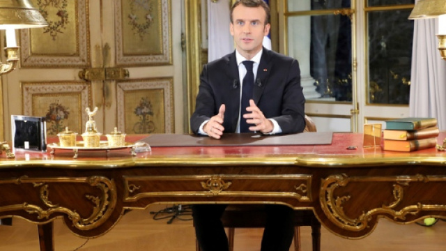 Emmanuel Macron s'est adress&eacute; &agrave; la Nation en direct de son bureau
