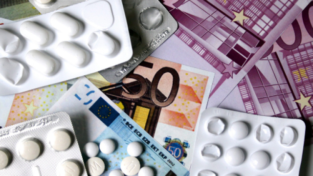 Prontuario Farmaci: secondo Garattini va cambiato &lsquo;troppo costoso&rsquo;
