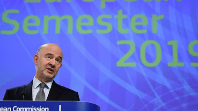 Cos'ha detto Moscovici sul deficit al 3% per Francia e Italia - Il ... - ilpost.it