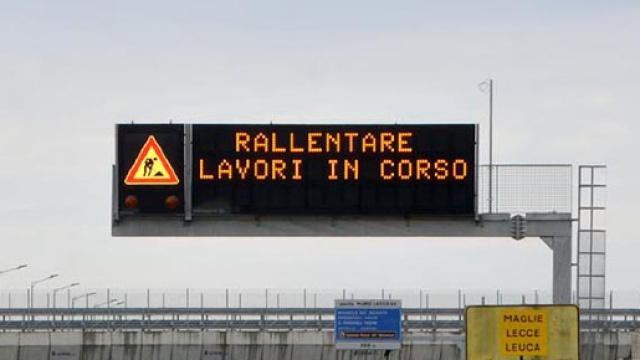 Lecce, si staccano pezzi di cemento da due ponti sulla superstrada, 2 episodi in 24 ore