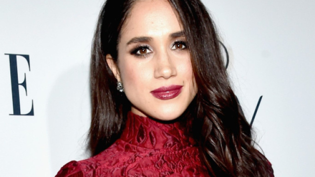 Meghank markle make up red elle