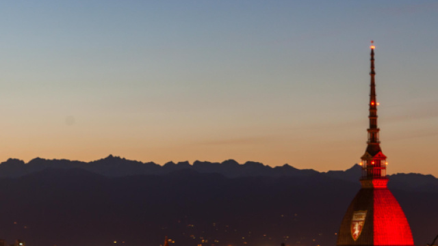 Casting per il film 'Palazzo di Giustizia' e un video musicale