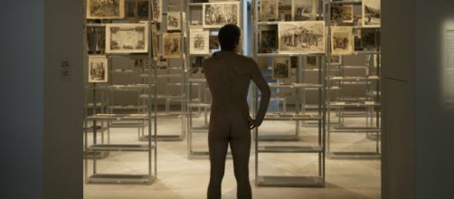 Jornada exclusiva para nudistas en un museo de Paris