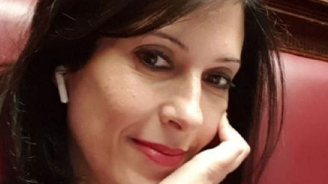 Mara Lapia aggredita, una testimone smentisce