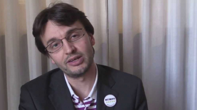 Secondo Stampa e Corriere dopo Matteo Dall'Osso sarebbero decine i parlamentari M5S pronti a passare con Berlusconi
