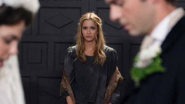 Anticipazioni Una vita: Simon dice ad Elvira di volere un futuro con la moglie