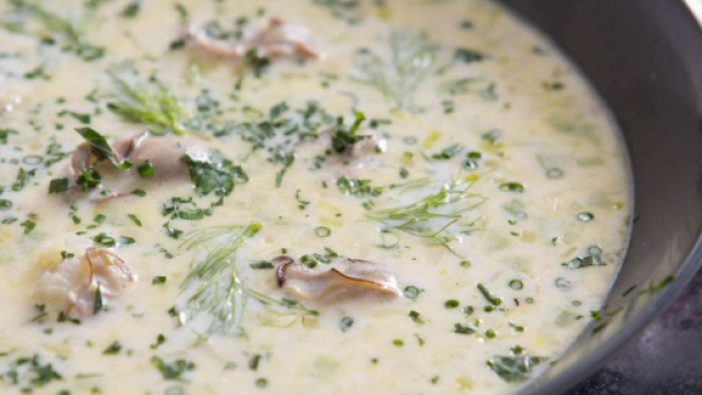 Zuppa di ostriche con sorpresa: a un 66enne di New York &egrave; capitato di trovare una perla.