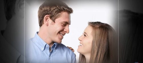 TLC reality star Joy-Anna Duggar delivers a classy clap back when husband is criticized. [Image Source: USA Express - YouTube]