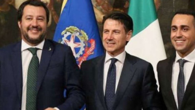 Conte, Di Maio e Salvini al lavoro sulla manovra, attese novit&agrave; al Senato su pensioni e reddito di cittadinanza