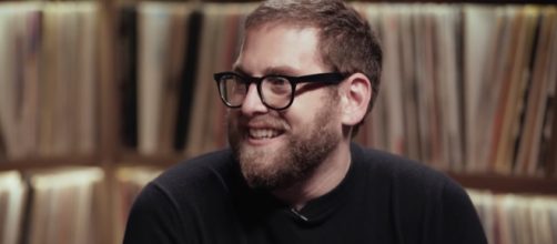 Actor, director, and producer Jonah Hill is celebrating his birthday on December 20. [Image via Genius/YouTube]