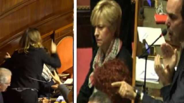 Bagarre in aula dopo l'interventro di Bottici del M5S