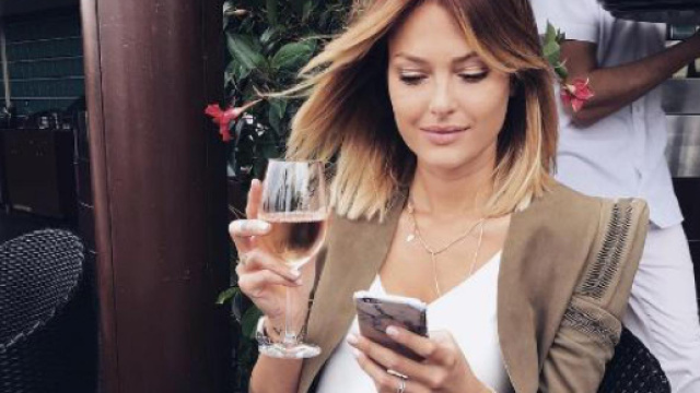 Caroline Receveur &eacute;voque sa d&eacute;pression et ses pulsions suicidaires