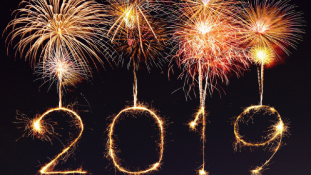 Oroscopo settimanale dal 31 dicembre al 6 gennaio 2019 | Astrologia, classifica, voti e stelline della settimana: Cancro al top con altri quattro