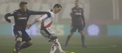 Ra&uacute;l de Tom&aacute;s se encar&oacute; a Trejo por no pasarle el bal&oacute;n.