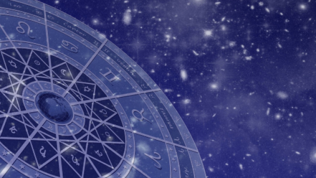 July Ferrari e la sua passione per l'astrologia - voglioviverecosi.com