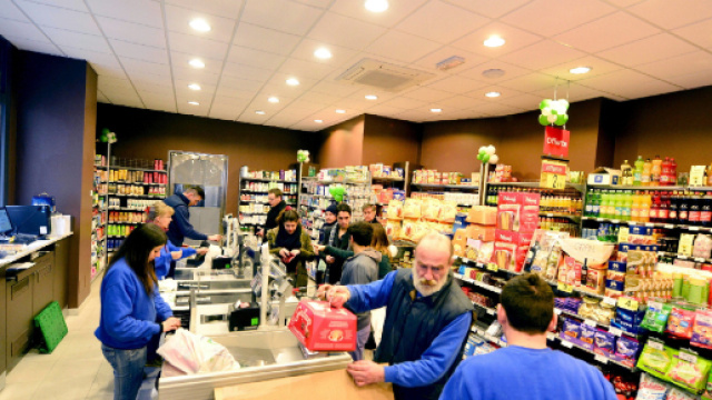 Offerte di lavoro: Despar cerca stagisti e addetti ai reparti.