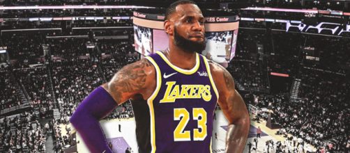 BREAKING: LeBron injury reportedly worse than originally believed [Image by Clutchpoints / Instagram]