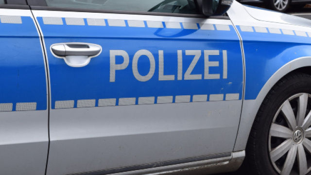 Germania, bimbo non riceve i regali richiesti per Natale e chiama la Polizia