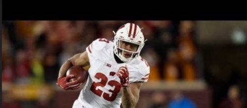 Jonathan Taylor went over the 2,000 yards rushing mark for the season on Thursday. [Image Source: Flickr | Bin Bug]