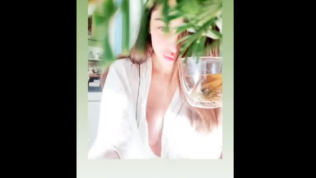 Belen Rodriguez e l'incidente hot su instagram.