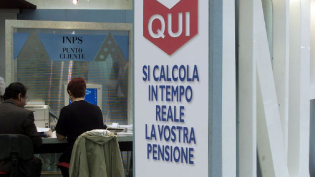 Pensioni, a gennaio aumento su tre fasce ma poi scatter&agrave; la sforbiciata del governo.