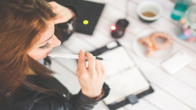 Concorsi pubblici per differenti ruoli professionali a Padova, Riccione e Piacenza.