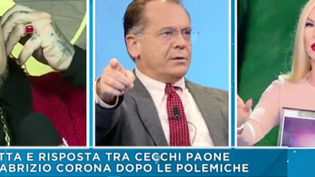 Botta-e-risposta tra Fabrizio Corona e Alessandro Cecchi Paone. Blasting News
