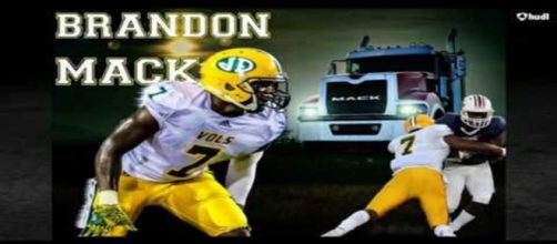 Brandon Mack chooses Ole Miss. [Image via HONCHO/YouTube]