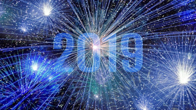 Auguri buon anno, 6 dediche da postare su Facebook e Whatsapp