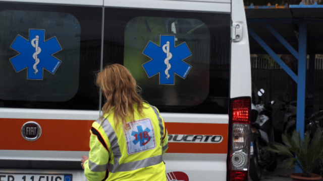 Crotone: grave una dottoressa aggredita davanti all&rsquo;ospedale