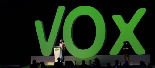 Una nueva encuesta se&ntilde;ala la ca&iacute;da del PSOE y le da un 5% de voto ... - libertaddigital.com