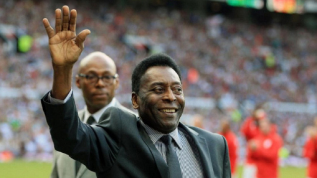 Pel&eacute;: 'Maradona era molto pi&ugrave; forte di Messi'